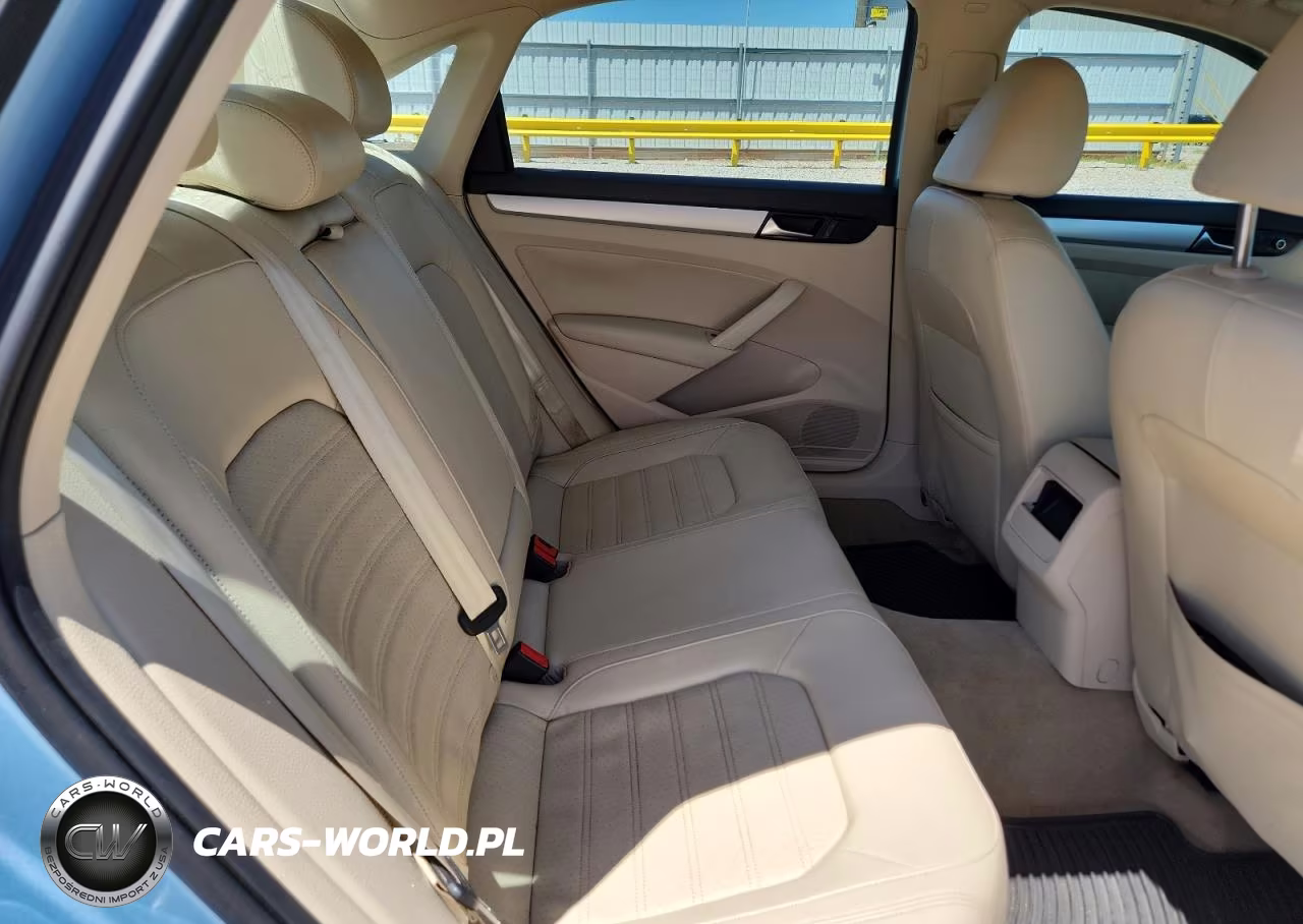2012 Volkswagen Passat Se VIN:1VWBM7A3XCC084309 - 10