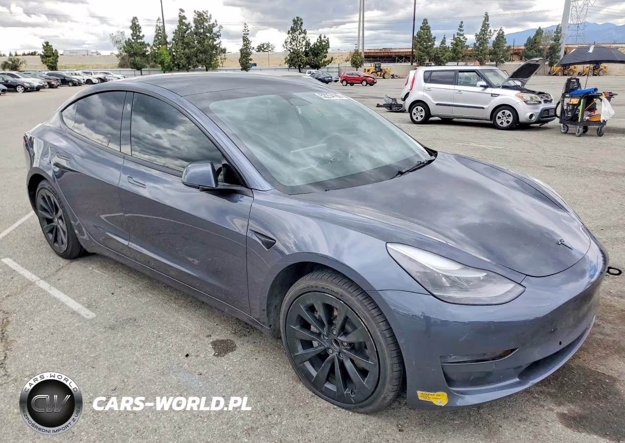 2022 Tesla Model 3 VIN:5YJ3E1EAXNF297616 - 4