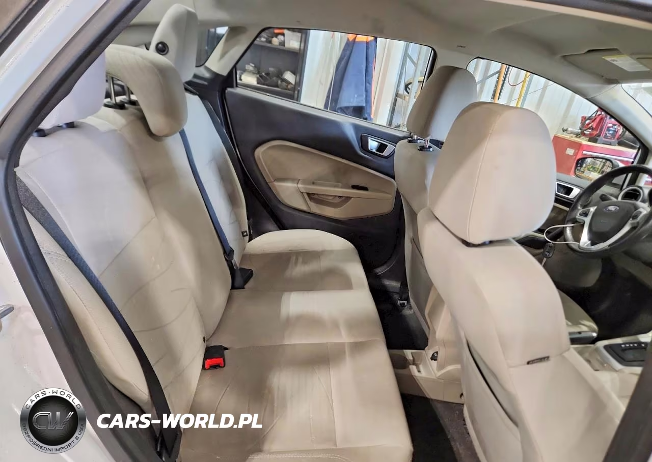 2015 Ford Fiesta Se VIN:3FADP4BJ4FM219422 - 10