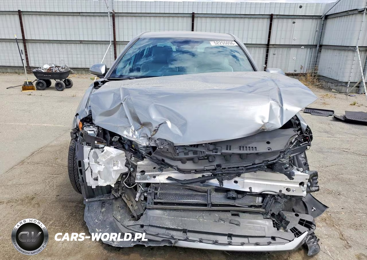 2026 Toyota Camry Se VIN:4T1DAACK5TU292657 - 5