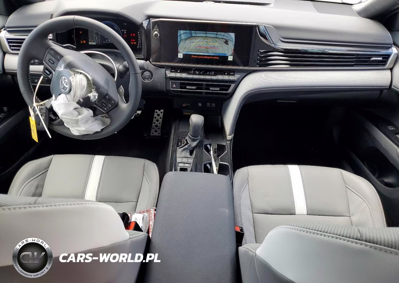 2026 Toyota Camry Se VIN:4T1DAACK5TU292657 - 8