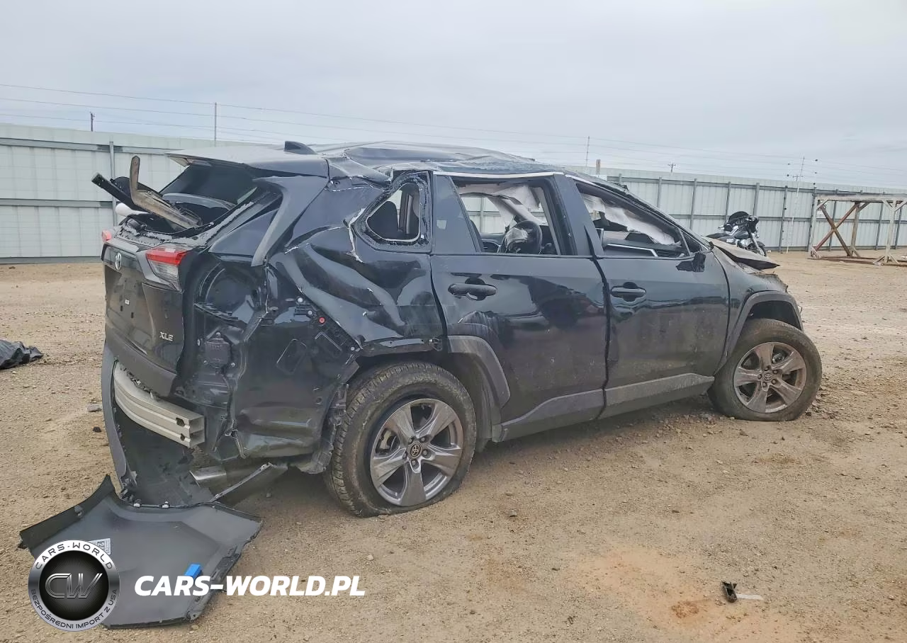 2025 Toyota Rav4 Xle VIN:2T3W1RFV6SC310541 - 3