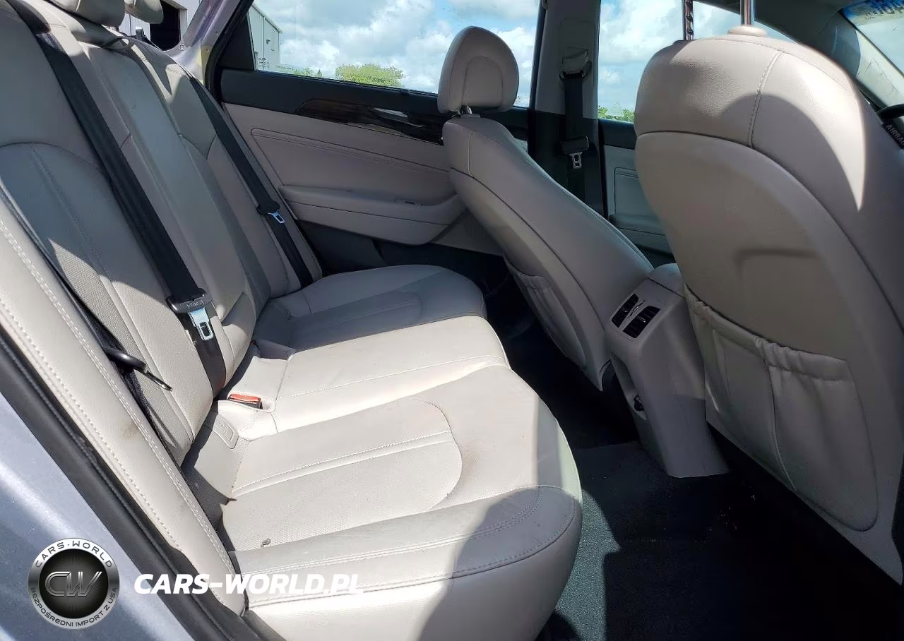 2016 Hyundai Sonata Hybrid Limited VIN:KMHE34L15GA027722 - 10