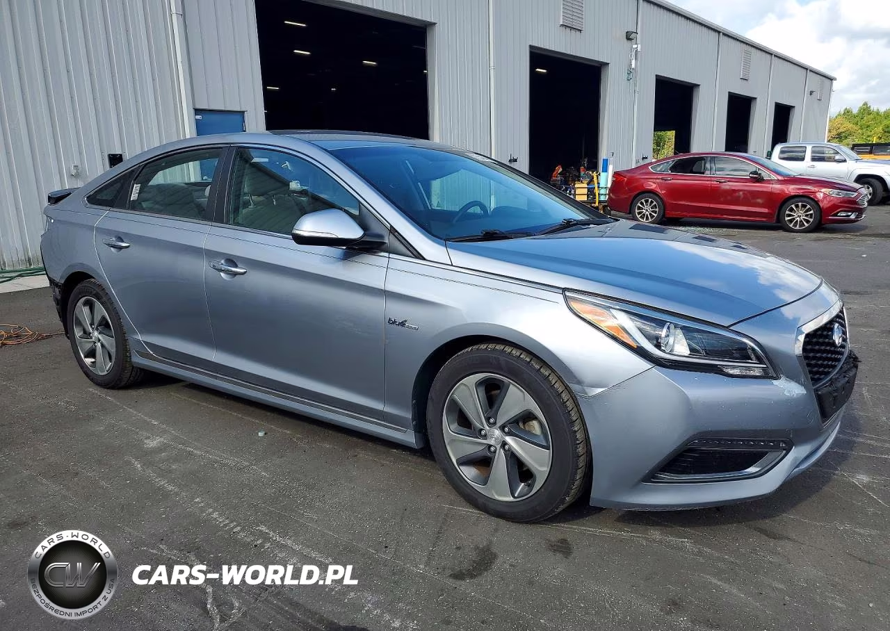 2016 Hyundai Sonata Hybrid Limited VIN:KMHE34L15GA027722 - 4