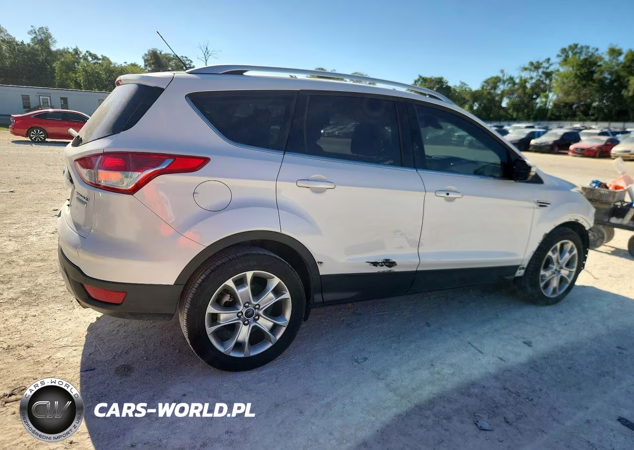 2016 Ford Escape Titanium VIN:1FMCU0J98GUA18016 - 3