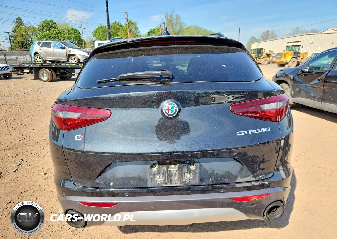 2022 Alfa Romeo Stelvio Ti VIN:ZASPAKBN4N7D39494 - 6