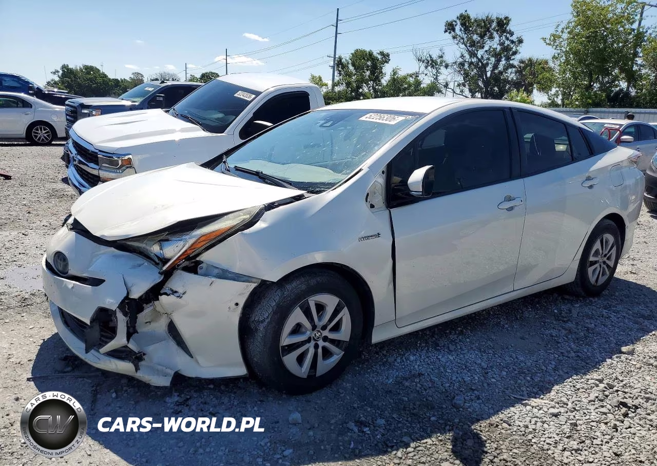 2018 Toyota Prius Three