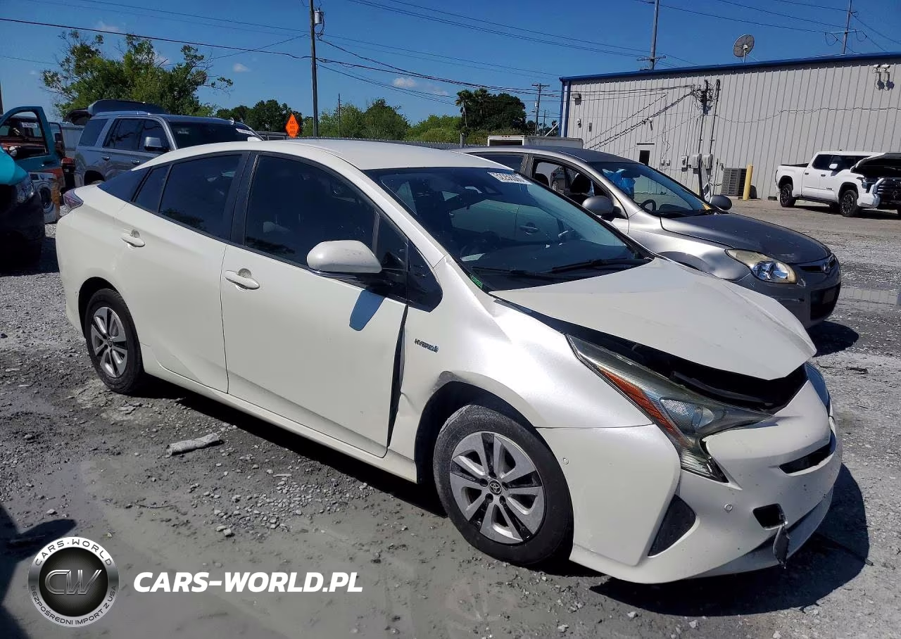 2018 Toyota Prius Three VIN:JTDKARFU7J3547903 - 4