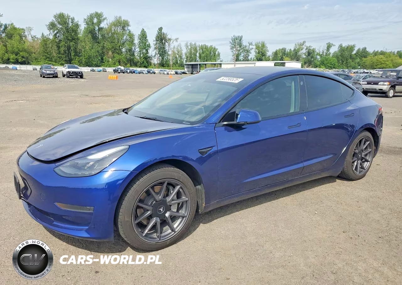 2023 Tesla Model 3 – zdjęcie 1 z 12