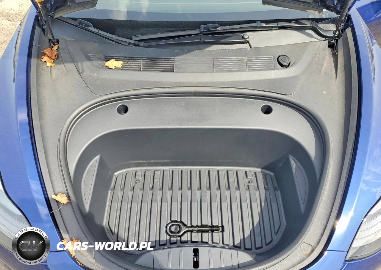 2023 Tesla Model 3 VIN:5YJ3E1EA5PF677577 - 11