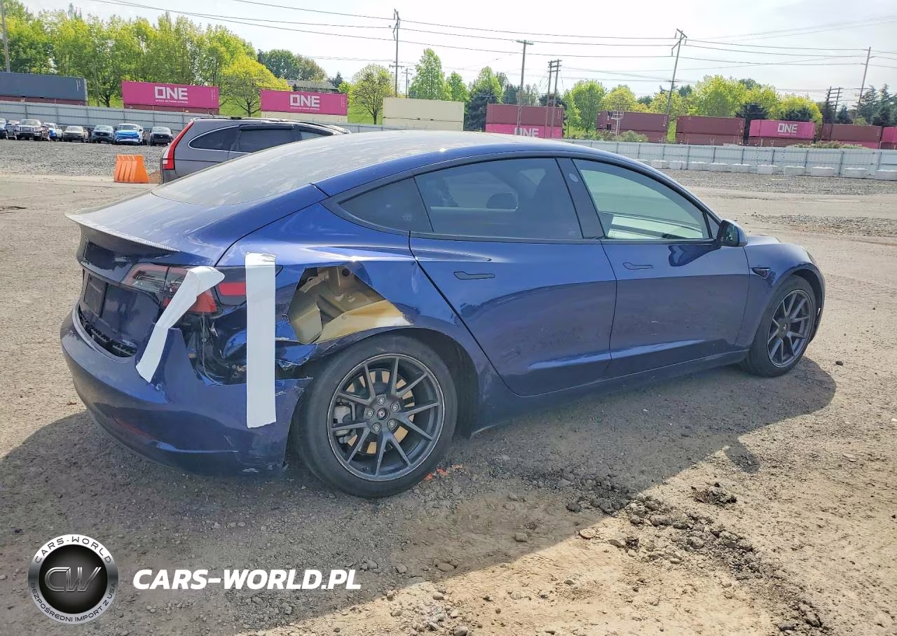 2023 Tesla Model 3 VIN:5YJ3E1EA5PF677577 - 3