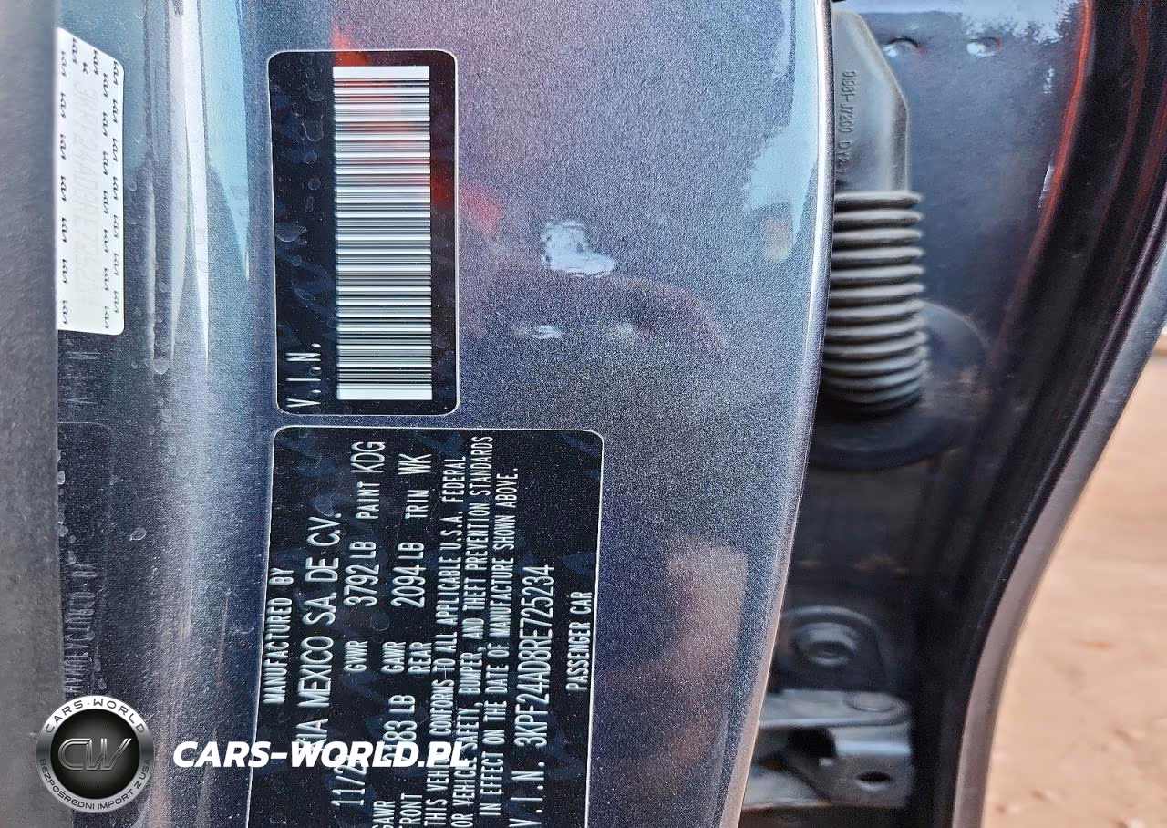2024 Kia Forte Lxs VIN:3KPF24AD8RE725234 - 12