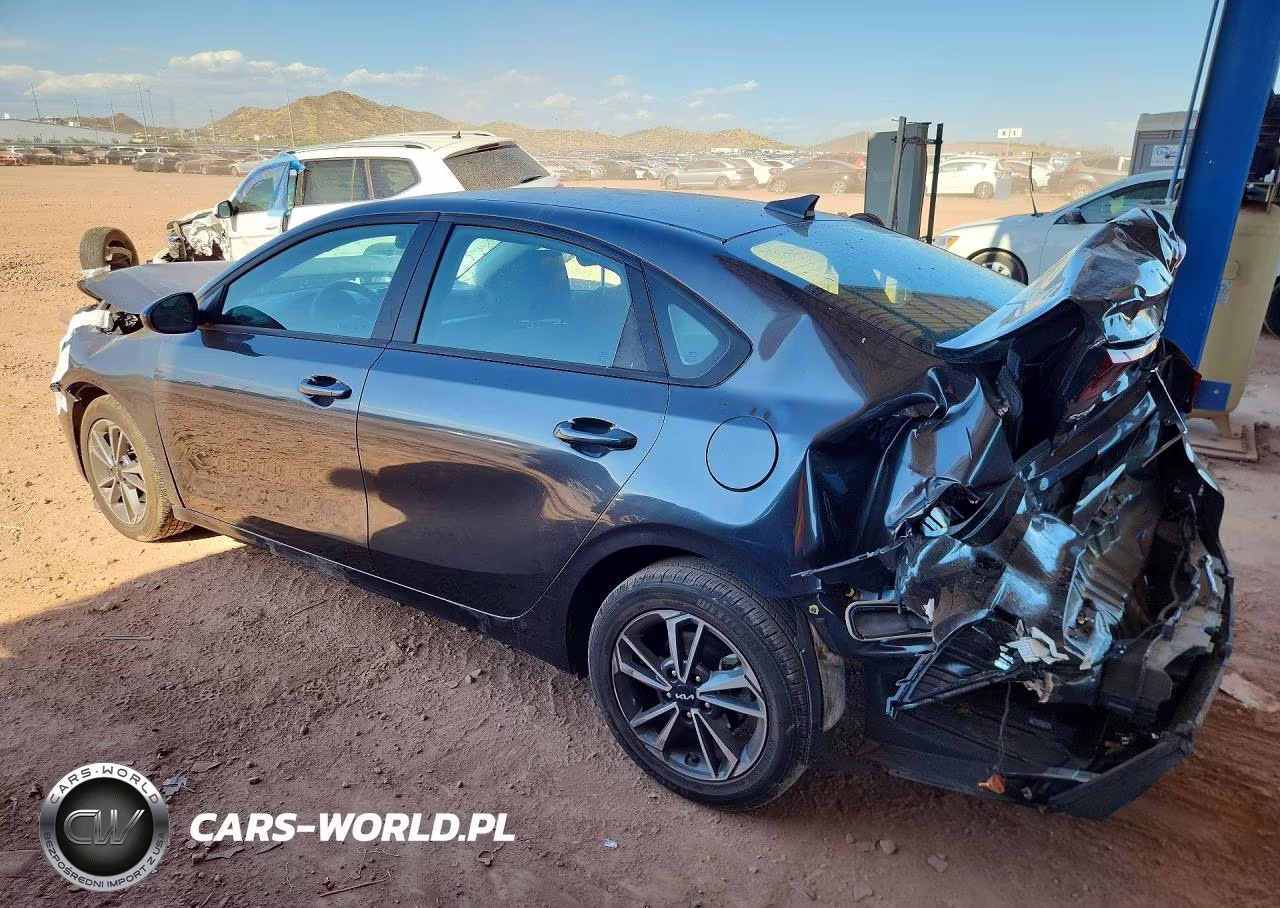 2024 Kia Forte Lxs VIN:3KPF24AD8RE725234 - 2