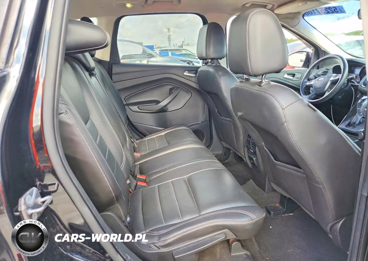 2016 Ford Escape Titanium VIN:1FMCU0JX1GUC85996 - 10