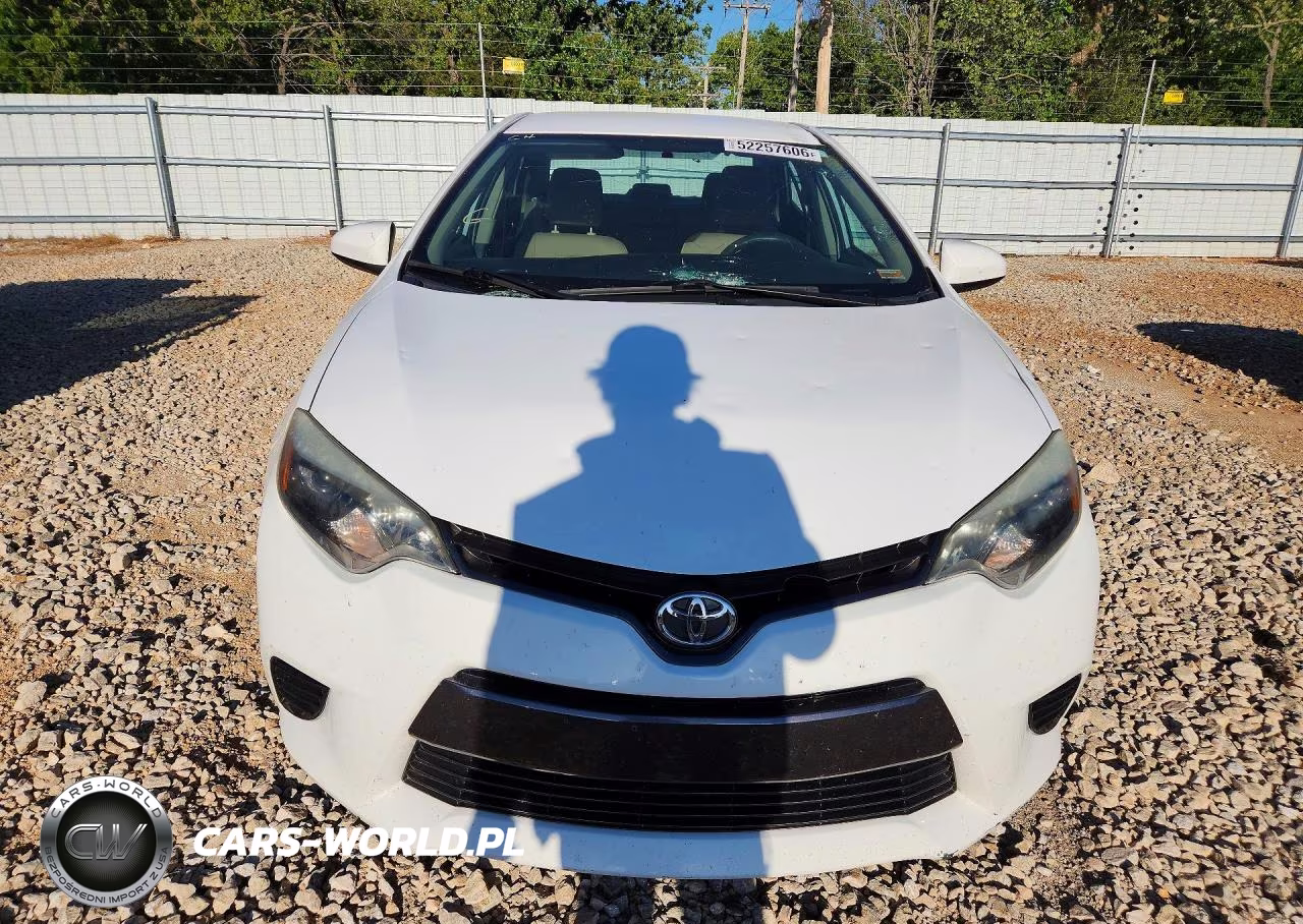 2016 Toyota Corolla Le VIN:2T1BURHE7GC554279 - 5