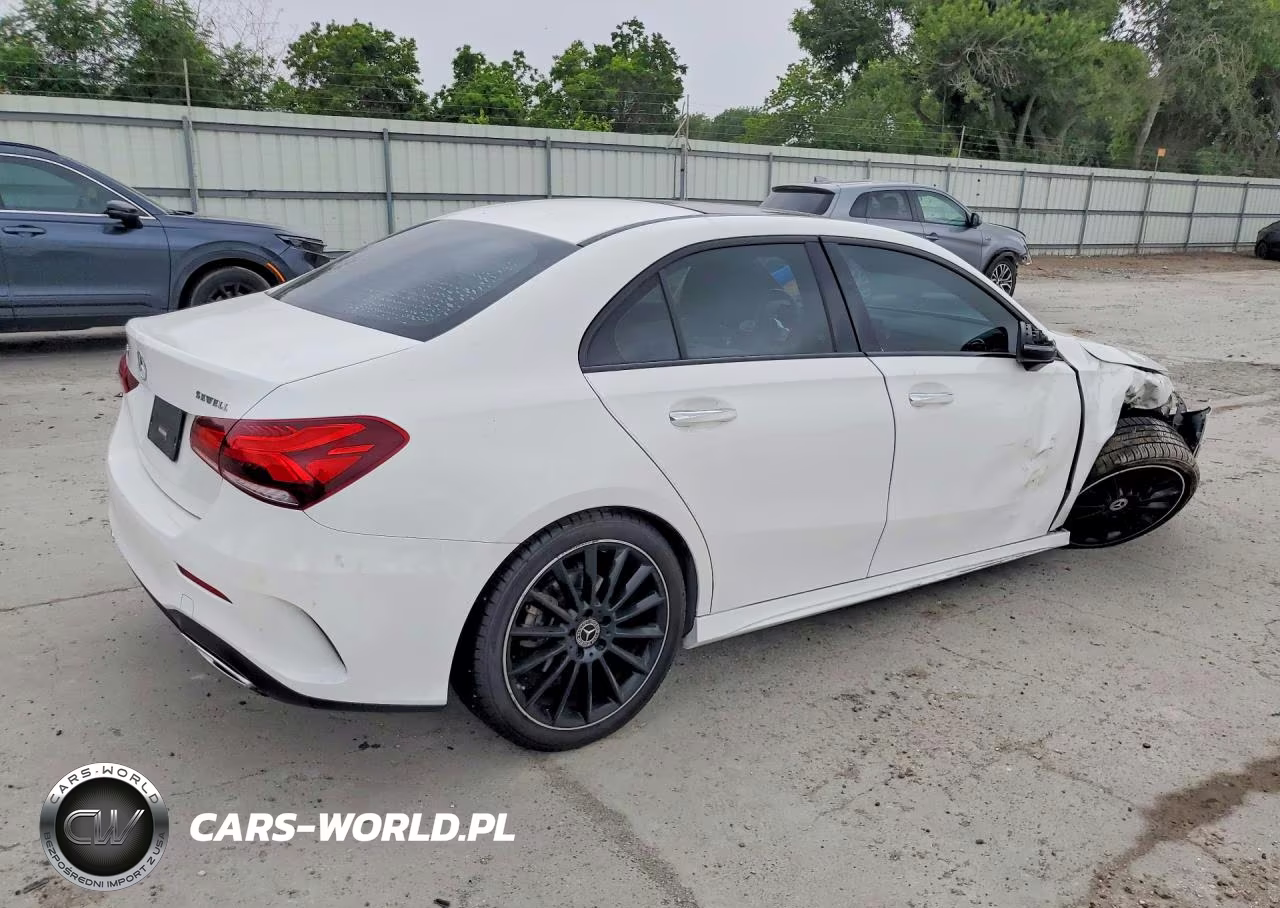 2022 Mercedes-Benz A 220 VIN:W1K3G4EBXNJ368266 - 3