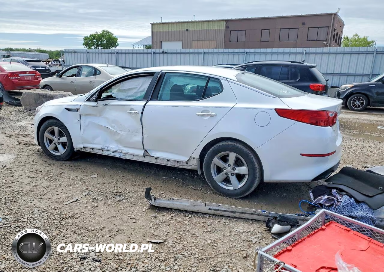 2015 Kia Optima Lx VIN:KNAGM4A73F5557032 - 2