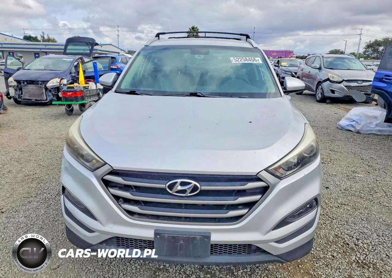 2017 Hyundai Tucson Se VIN:KM8J33A44HU273246 - 5