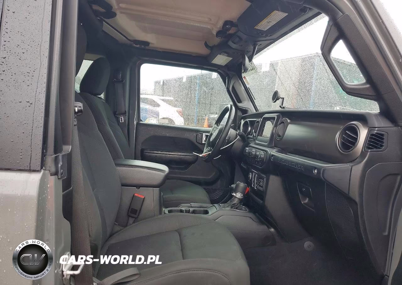2020 Jeep Wrangler Sport VIN:1C4GJXAN6LW218010 - 10