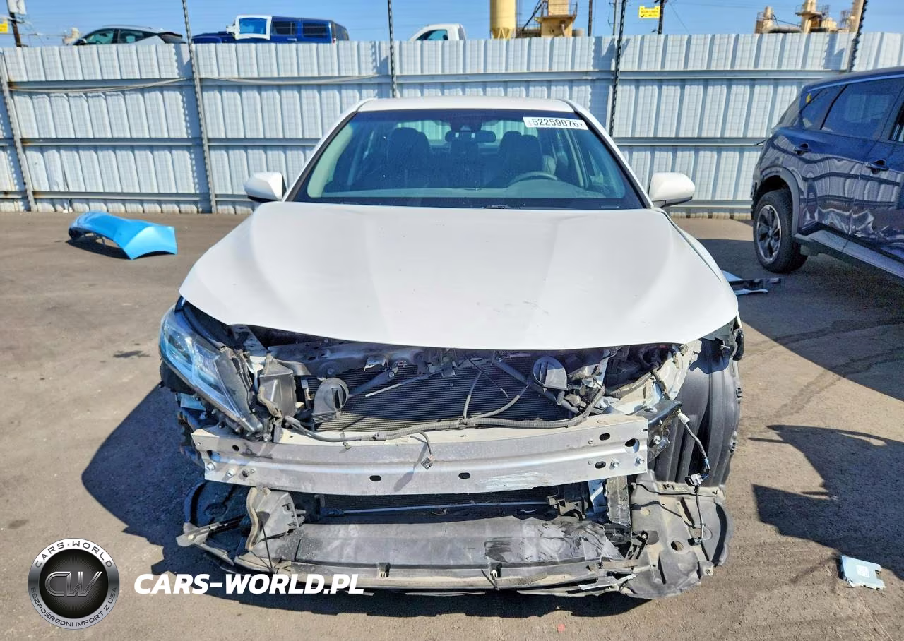 2018 Toyota Camry Se VIN:4T1B11HKXJU631880 - 5