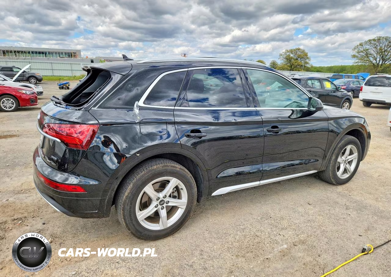 2023 Audi Q5 Premium 40 VIN:WA1ABAFY6P2024412 - 3