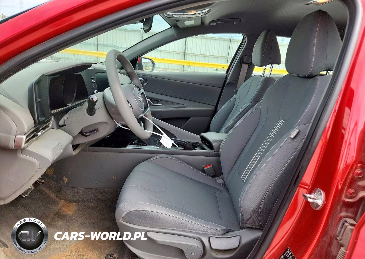 2023 Hyundai Elantra Sel VIN:5NPLM4AG4PH100135 - 7