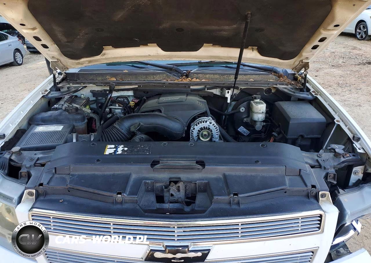 2007 Chevrolet Suburban C1500 VIN:3GNFC16077G239346 - 12