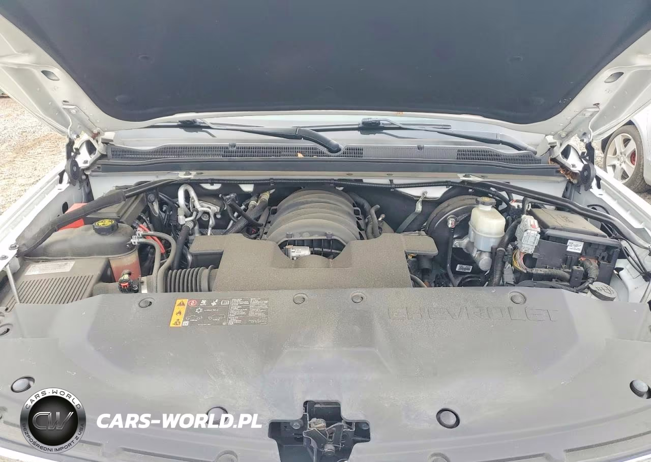 2019 Chevrolet Suburban K1500 Premier VIN:1GNSKJKC2KR296354 - 12
