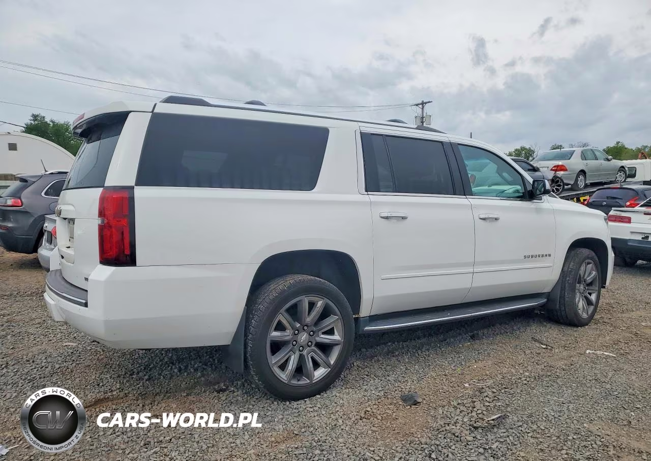 2019 Chevrolet Suburban K1500 Premier VIN:1GNSKJKC2KR296354 - 3