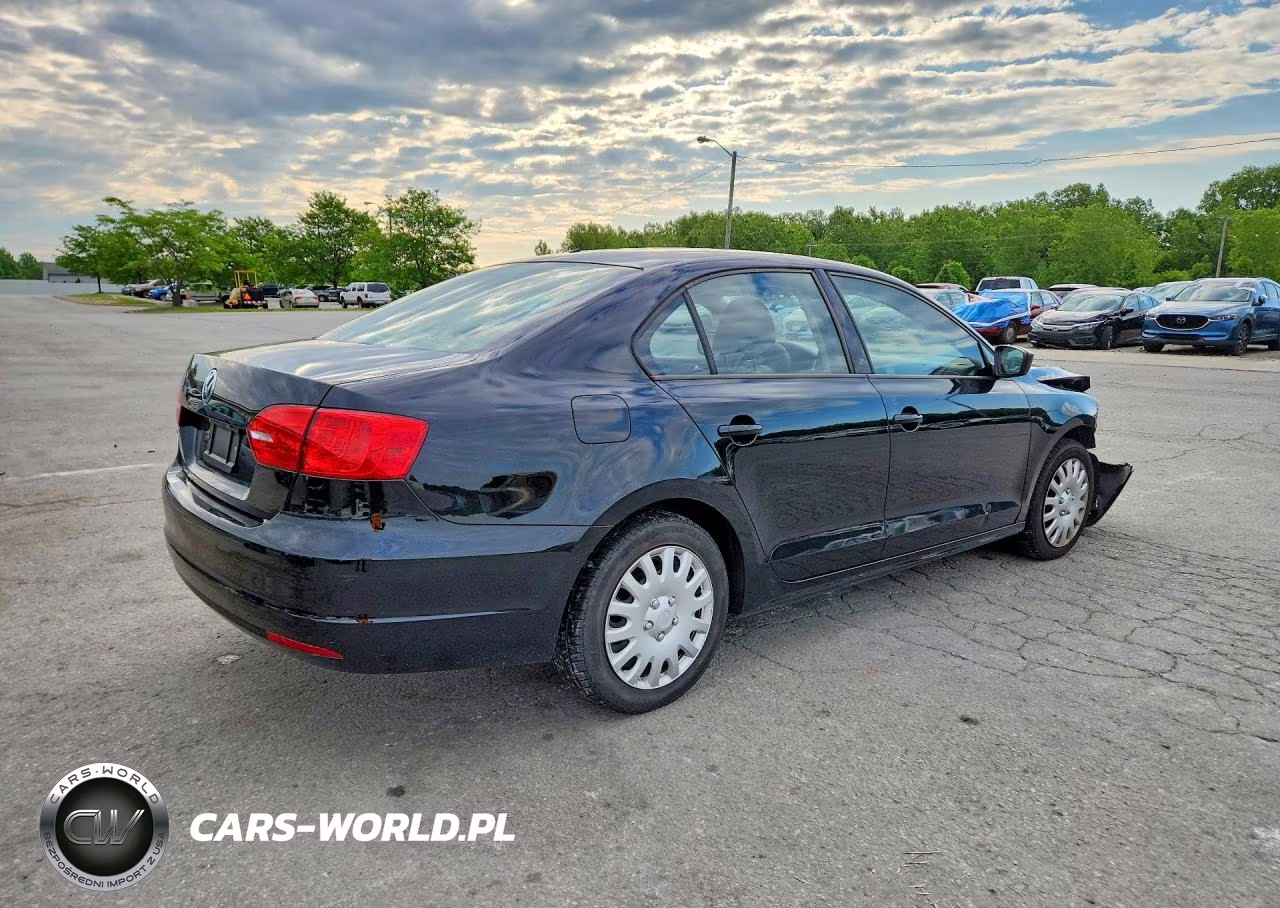 2012 Volkswagen Jetta Base VIN:3VW1K7AJ7CM348875 - 3