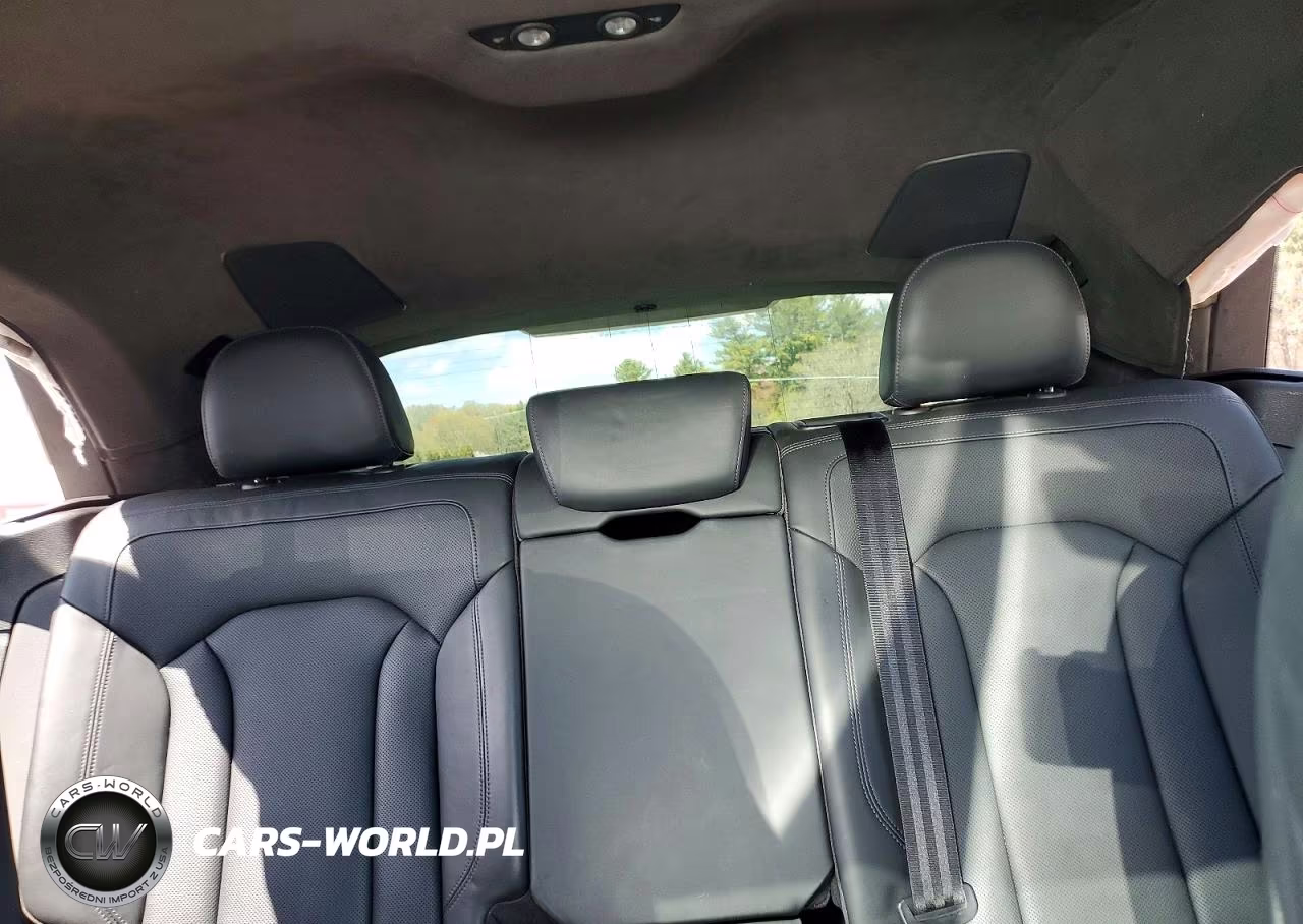 2019 Audi Q8 Prestige VIN:WA1CVAF19KD031337 - 10