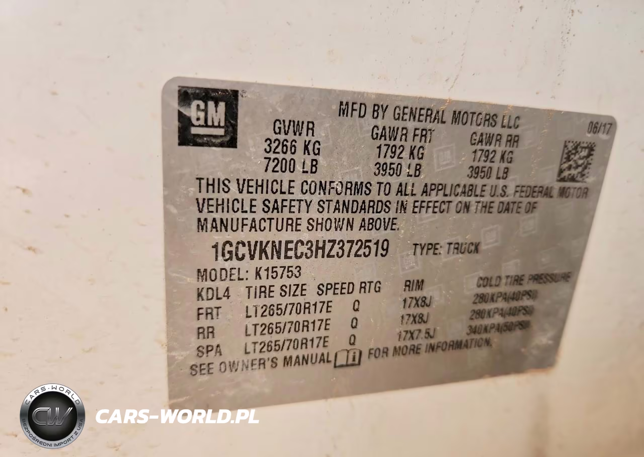 2017 Chevrolet Silverado K1500 VIN:1GCVKNEC3HZ372519 - 12
