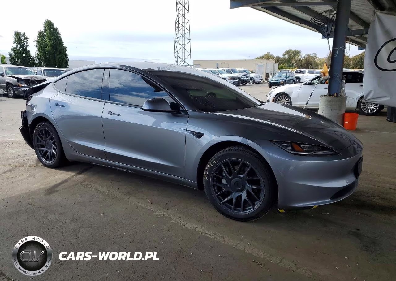 2024 Tesla Model 3 VIN:5YJ3E1EA6RF861641 - 4