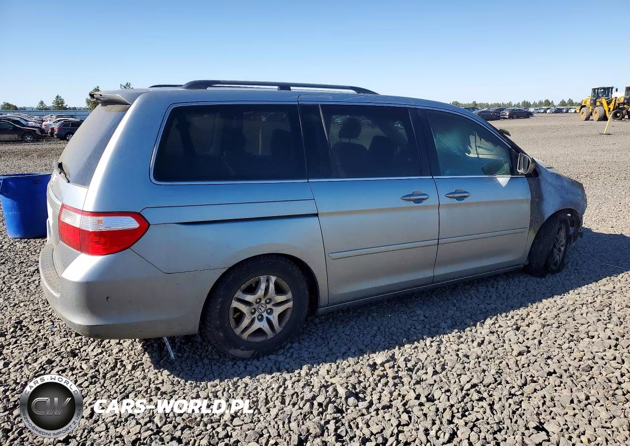 2006 Honda Odyssey Exl VIN:5FNRL38726B096130 - 3