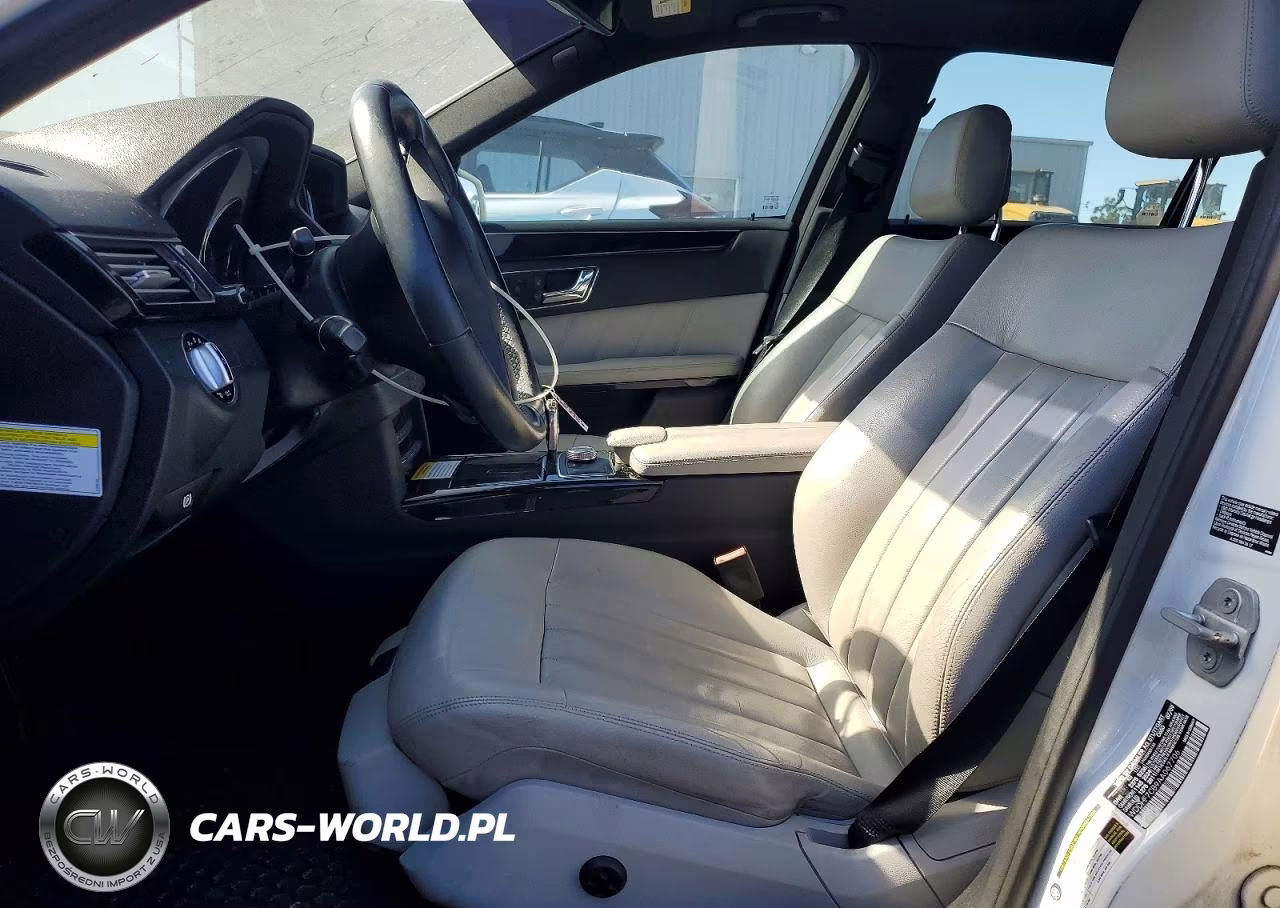 2010 Mercedes-Benz E 550 VIN:WDDHF7CB9AA067706 - 7