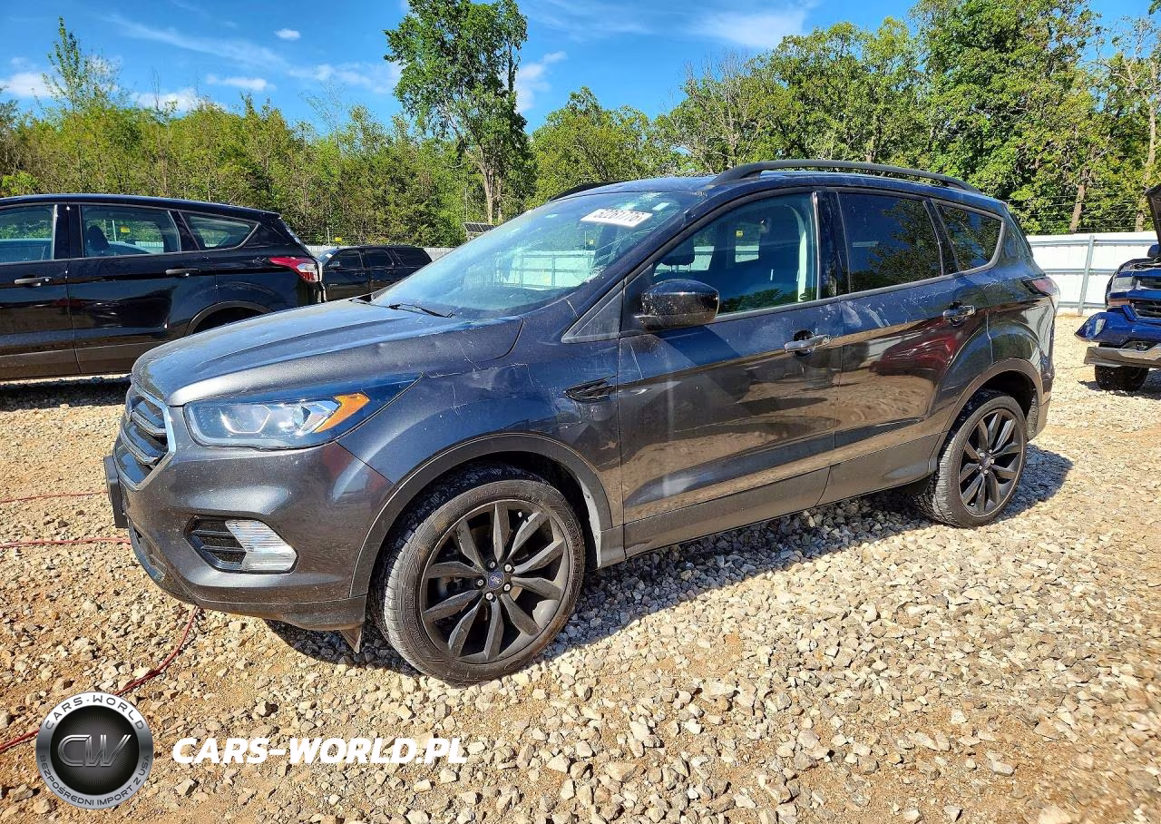 2018 Ford Escape Se