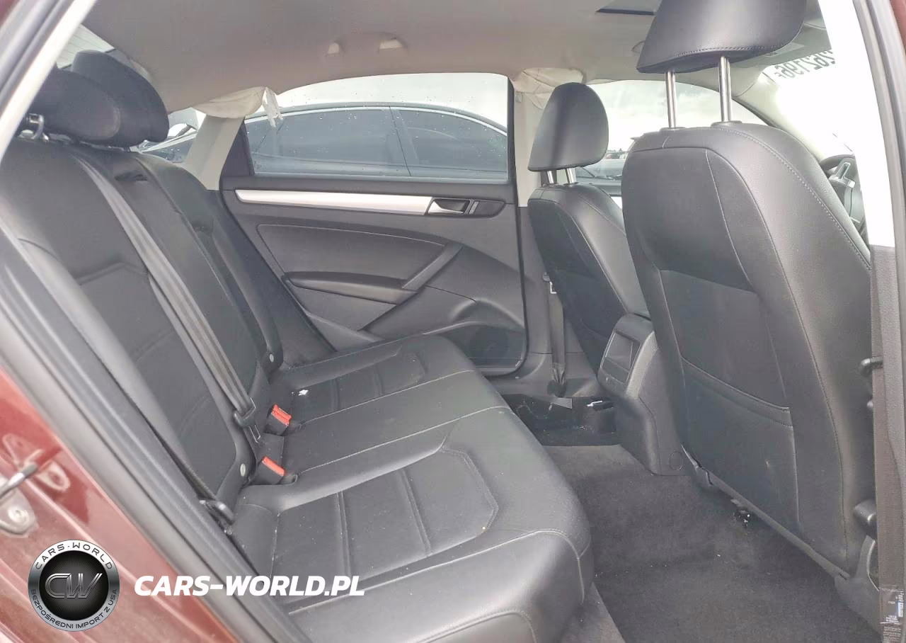 2012 Volkswagen Passat Se VIN:1VWBP7A34CC039826 - 10