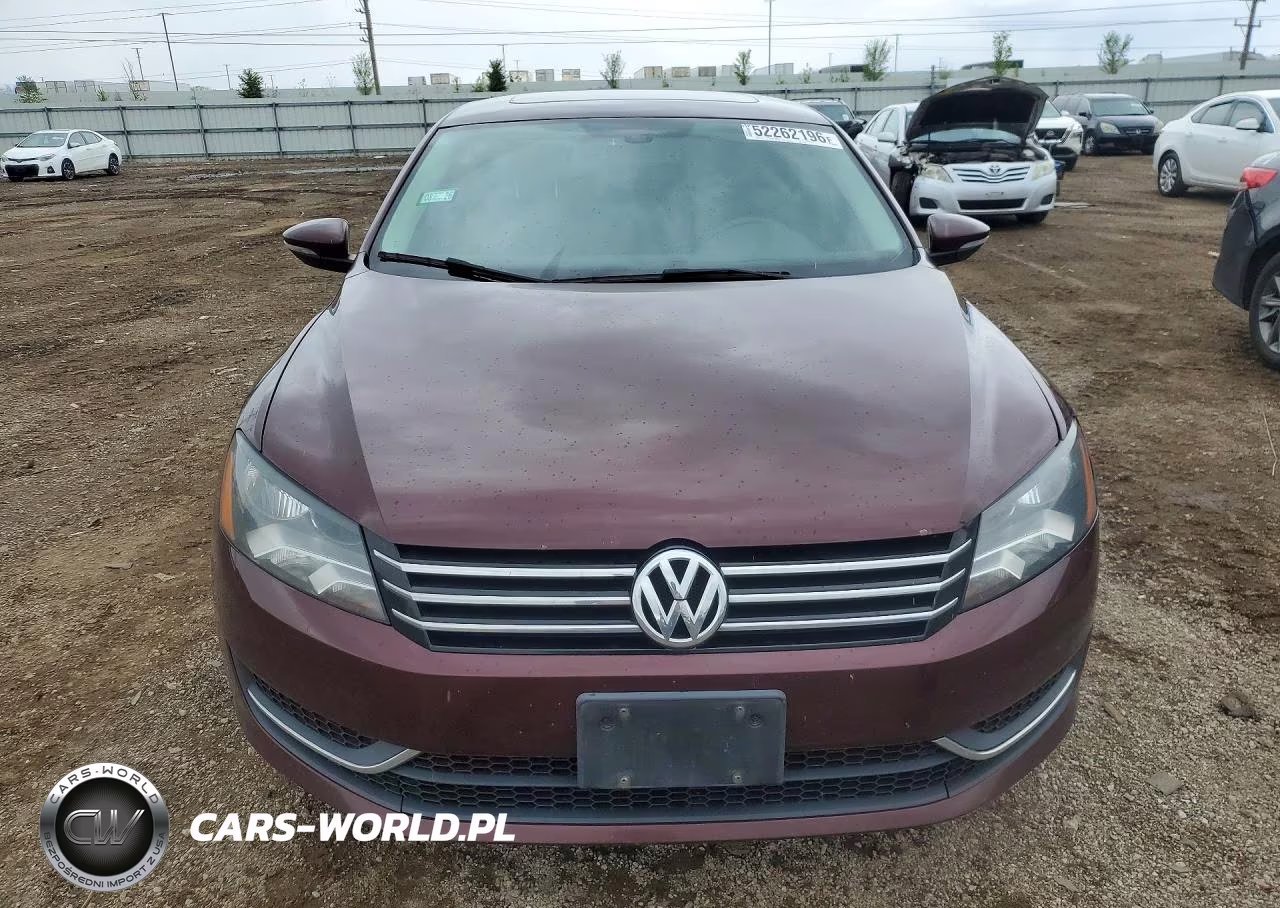 2012 Volkswagen Passat Se VIN:1VWBP7A34CC039826 - 5