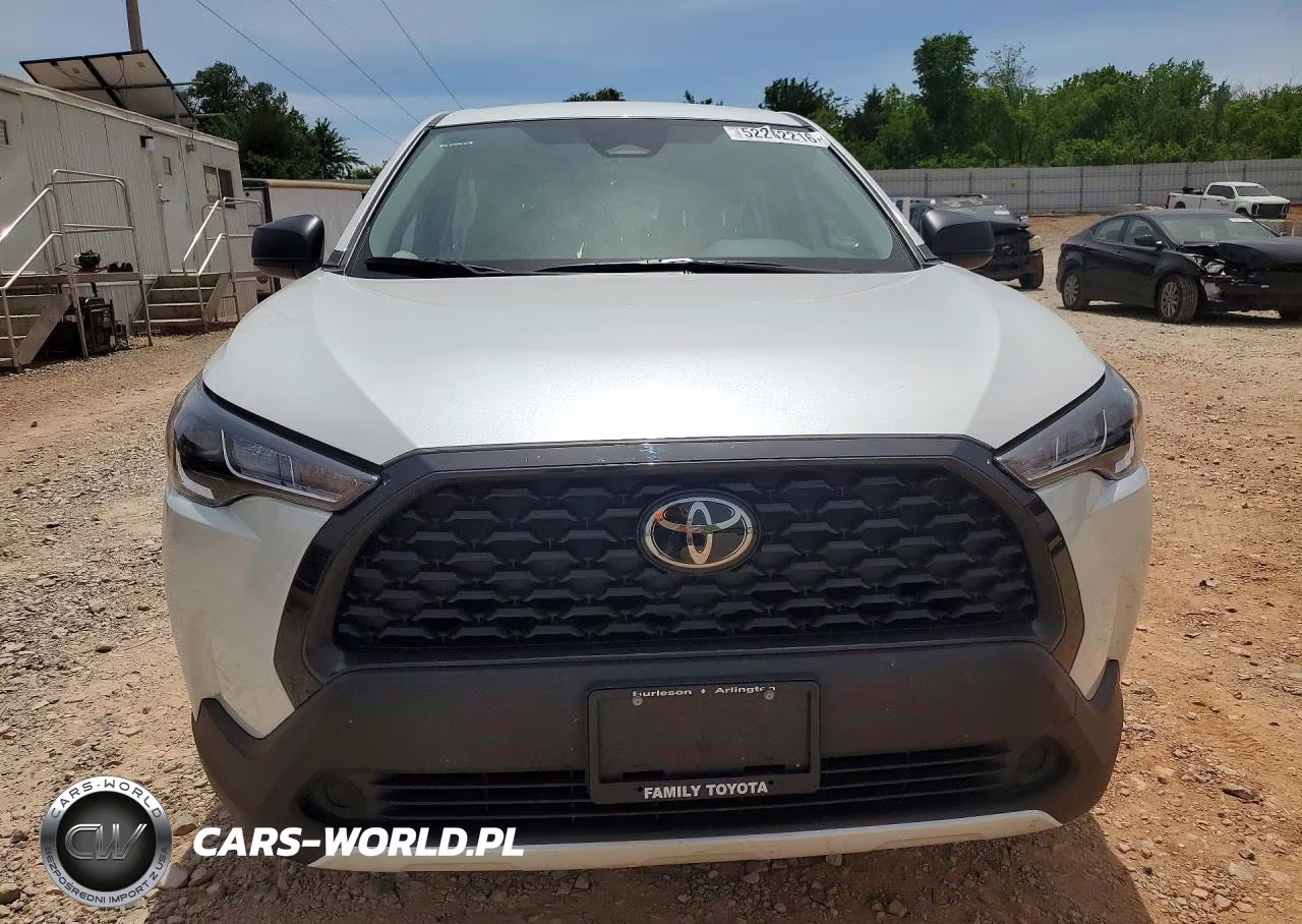 2024 Toyota Corolla Cross L VIN:7MUAAAAG1RV097471 - 5