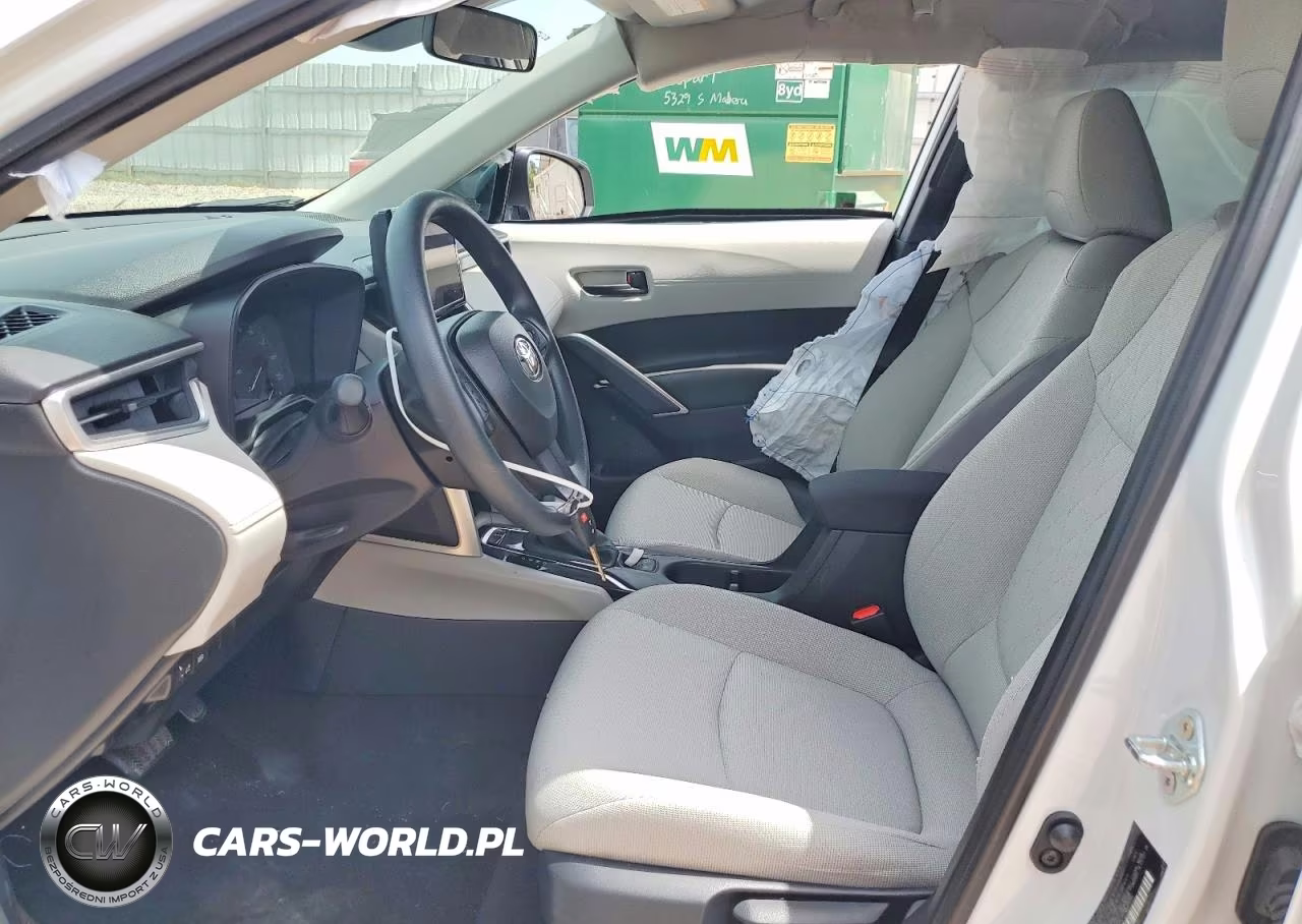 2024 Toyota Corolla Cross L VIN:7MUAAAAG1RV097471 - 7