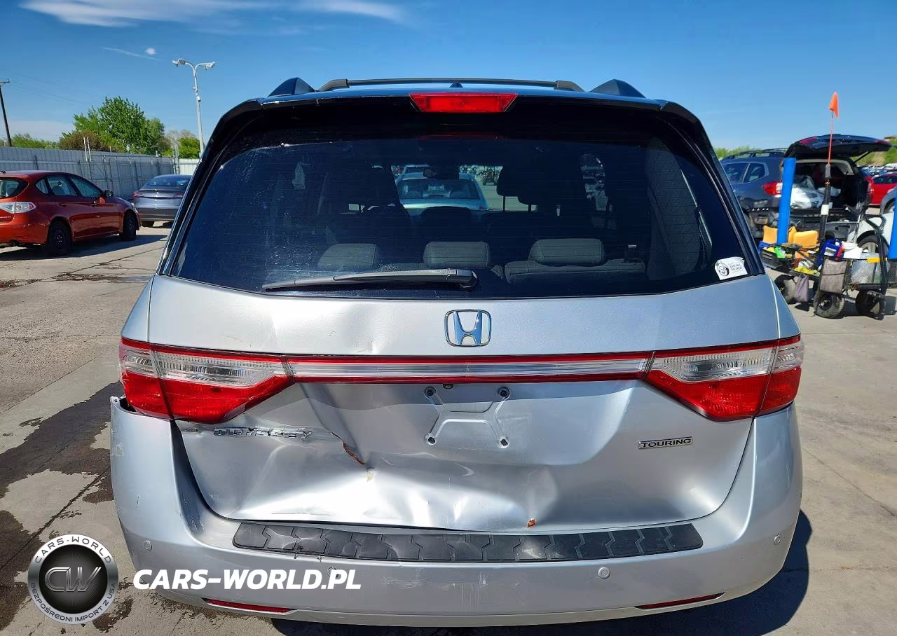 2011 Honda Odyssey Touring VIN:5FNRL5H96BB078396 - 6