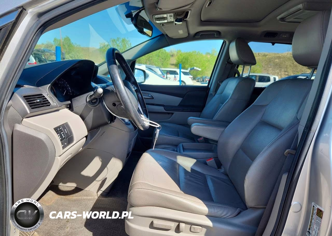 2011 Honda Odyssey Touring VIN:5FNRL5H96BB078396 - 7