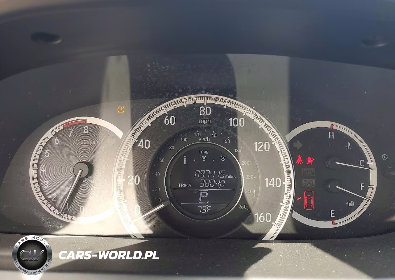 2017 Honda Accord Lx VIN:1HGCR2F3XHA006993 - 9