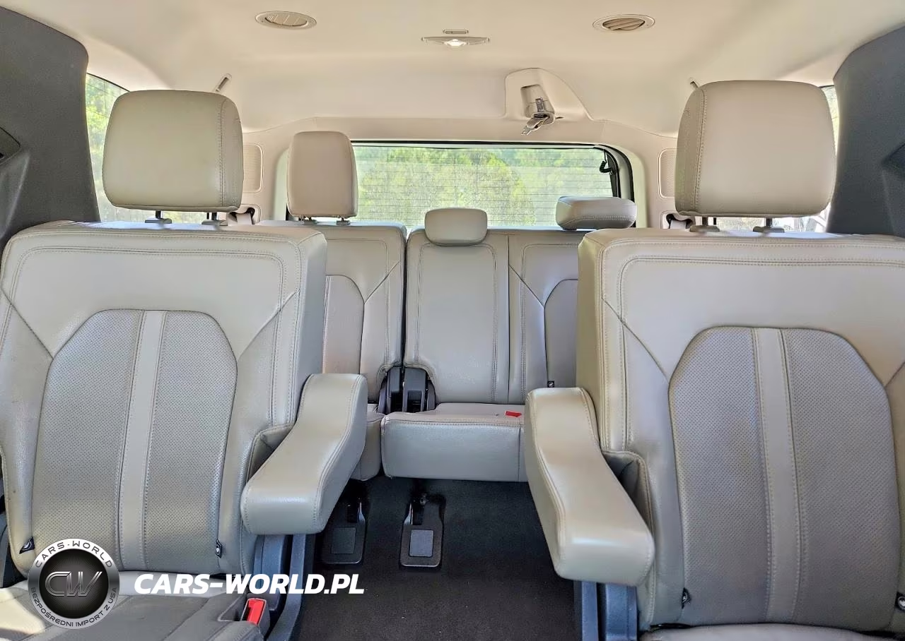 2020 Ford Expedition Limited VIN:1FMJU1KT6LEA87587 - 10