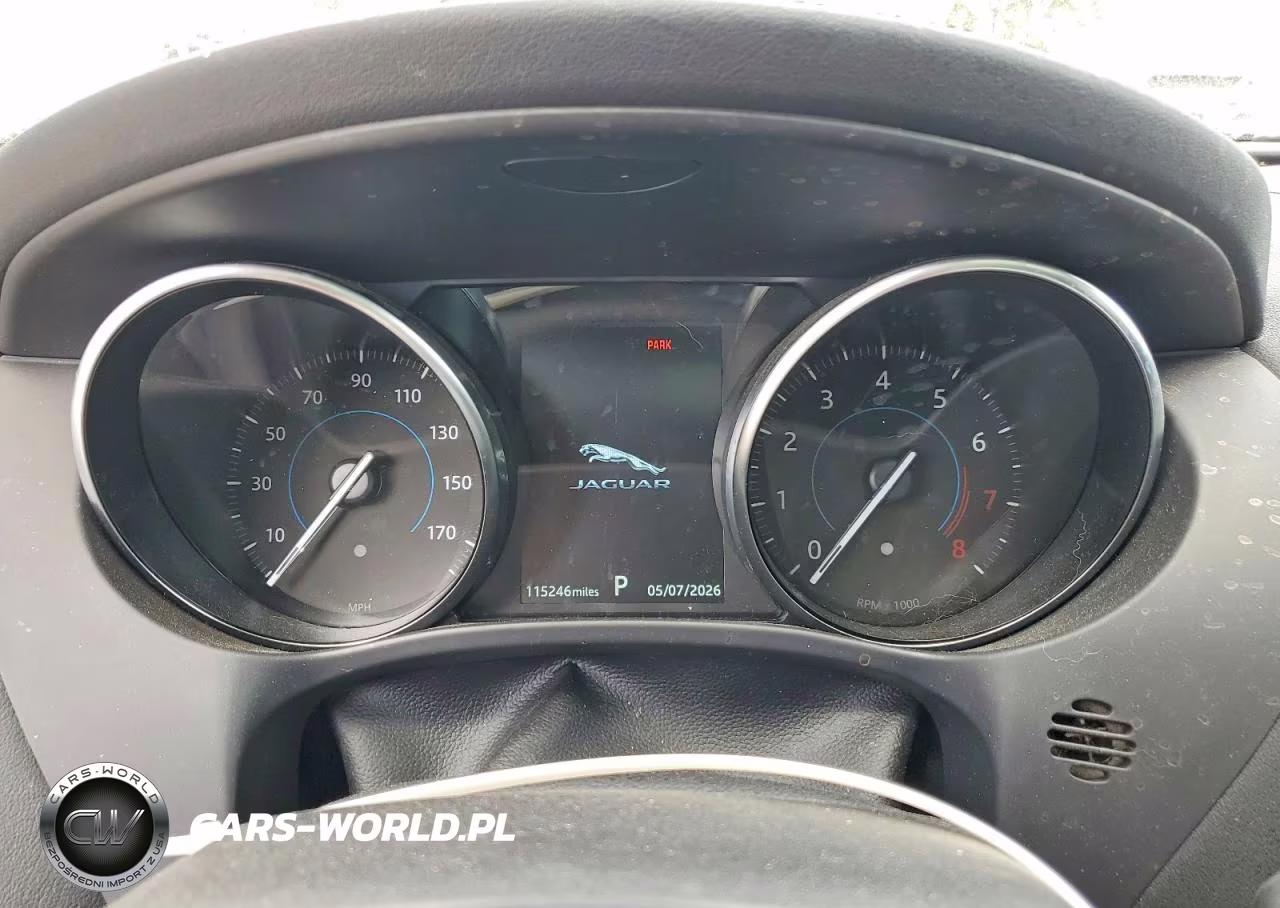 2020 Jaguar F-Pace Prestige VIN:SADCK2GX3LA637893 - 9