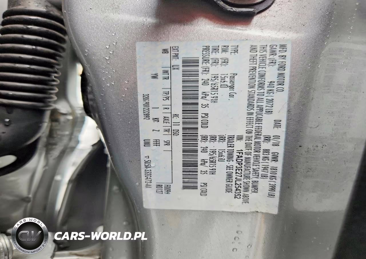 2018 Ford Focus S VIN:1FADP3E27JL254352 - 12