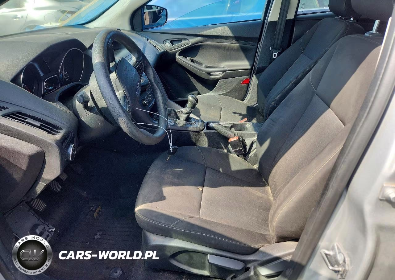 2018 Ford Focus S VIN:1FADP3E27JL254352 - 7