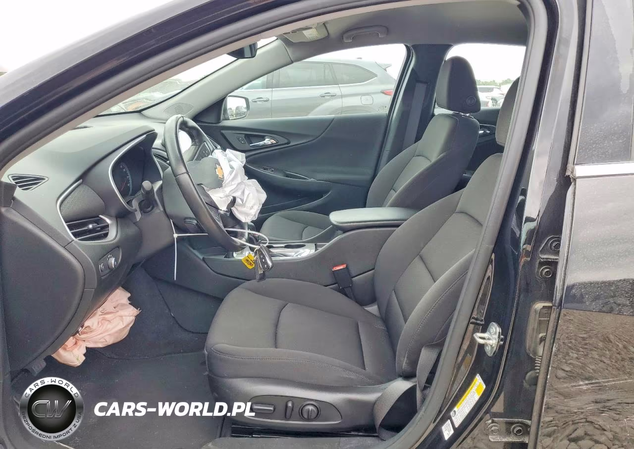 2021 Chevrolet Malibu Rs VIN:1G1ZG5ST1MF048397 - 7