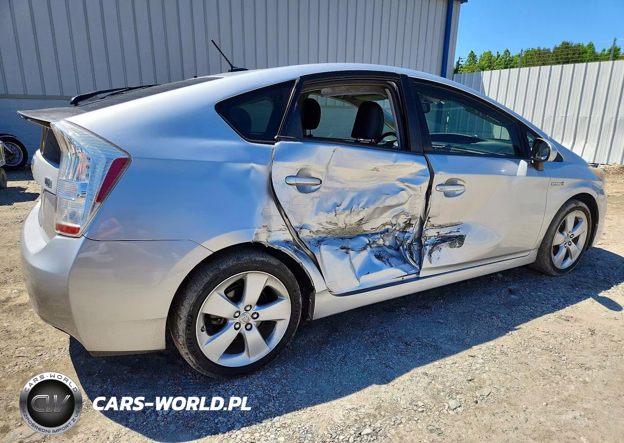 2010 Toyota Prius V VIN:JTDKN3DU0A1034072 - 3