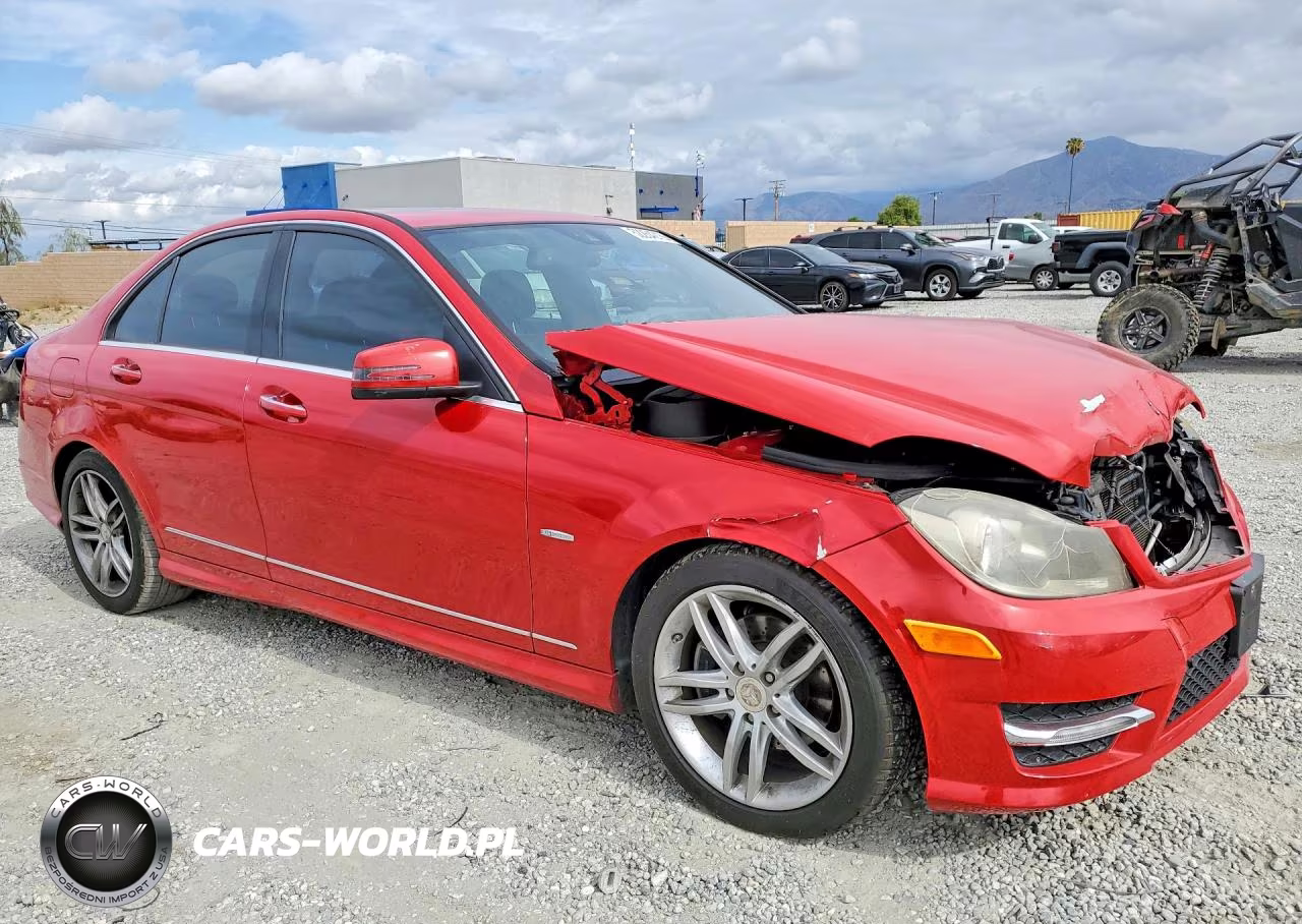2012 Mercedes-Benz C 250 VIN:WDDGF4HB9CR206904 - 4